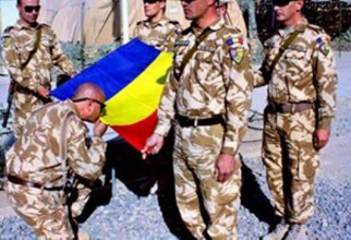 Militari români