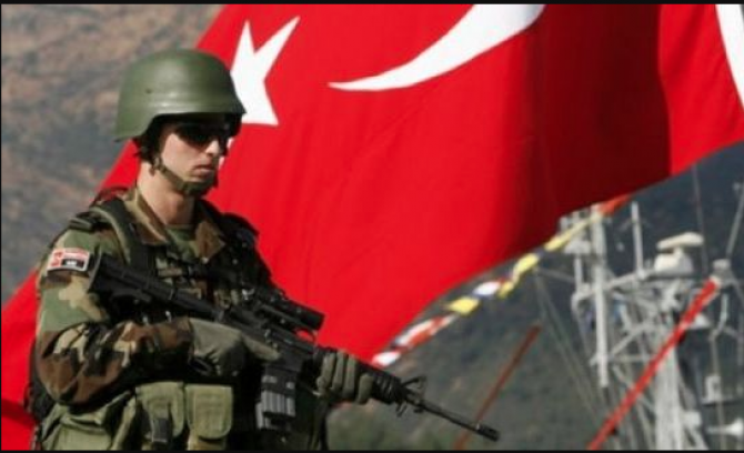 Soldați turci