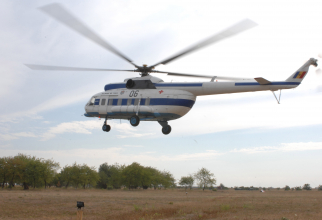 elicopter Mi-8