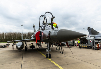 Pregătirea de decolare a unui avion Mirage 2000D aparținând Franței Sursă: NATO