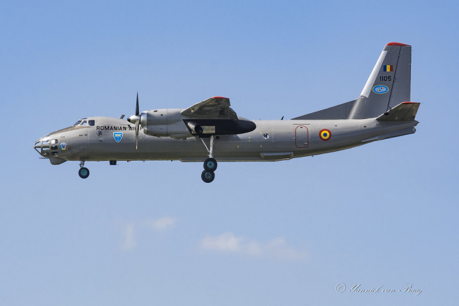 avion românesc de observare An-30