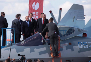 Vladimir Putin și Recep Taip Erdogan, la expoziția MACS-2019 din Rusia. Sursă foto: PJSC "United Aircraft Corporation"