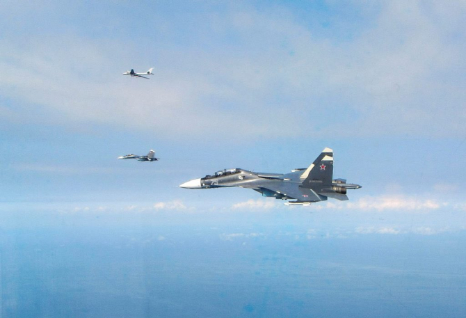 Avioane de luptă ale Federației Ruse, deasupra Mării Baltice - imagine ilustrativă