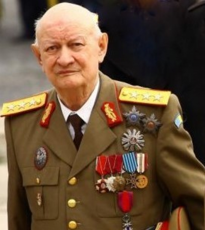 A murit generalul Pletos Dumitru, sursă foto: Facebook Direcţia calitatea vieţii personalului MApN