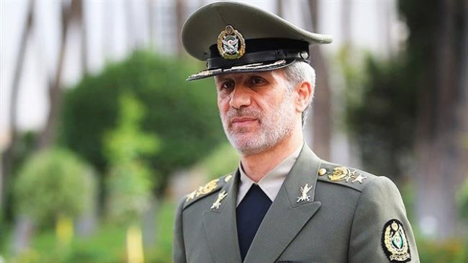Ministrul Apărării din Iran generalul Amir Hatami