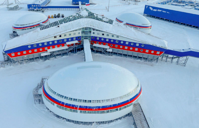 Baza militară rusească Trefoil din zona Arctică