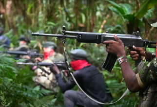 Luptători de gherilă Columbia. Sursă foto: AFP TV, captură YouTube
