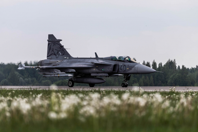 Avion de luptă Gripen al Ungariei, sursă foto: NATO