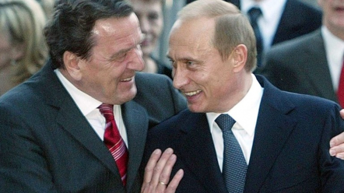 Gerhard Schroeder și Vladimir Putin
