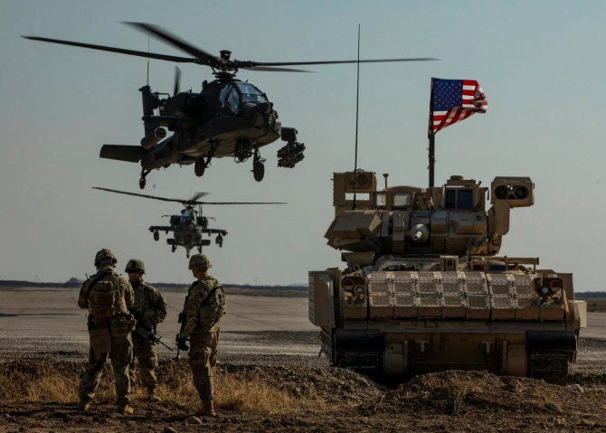 Vehicul de luptă american Bradley, în timpul operațiunilor din Siria