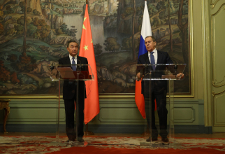 Serghei Lavrov si Wang Yi  Sursa foto: Twitter