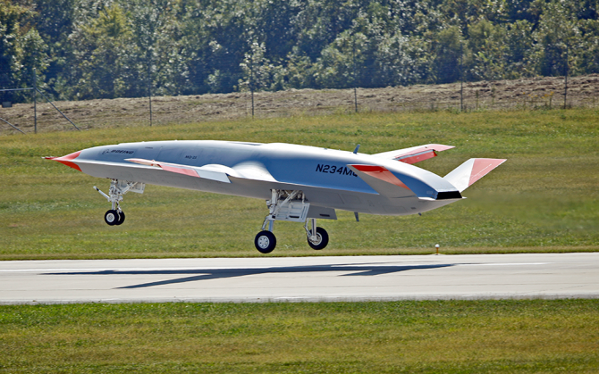 Drona MQ-25 Sursa foto: Boeing