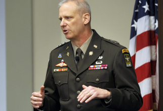 generalul Scott Berrier, directorul Agenției de Informații pentru Apărare (DIA)