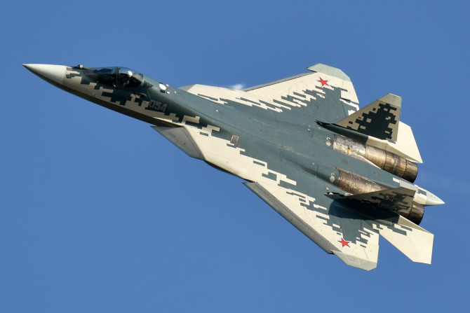 Avion Su-57