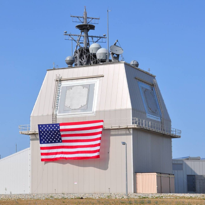Sursă foto: U.S. Aegis Ashore Missile Defense System Romania @official