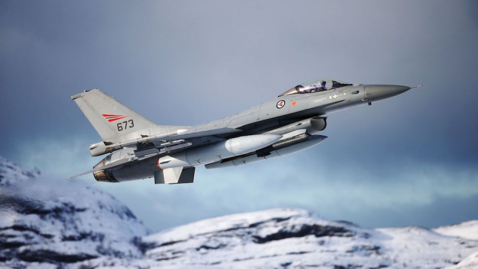 F-16 norvegian, sursă foto: @official Forsvaret - Forțele armate norvegiene