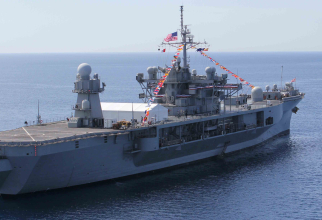 Nava americană USS Mount Whitney. Sursă foto: U.S. Embassy & Consulate in Poland
