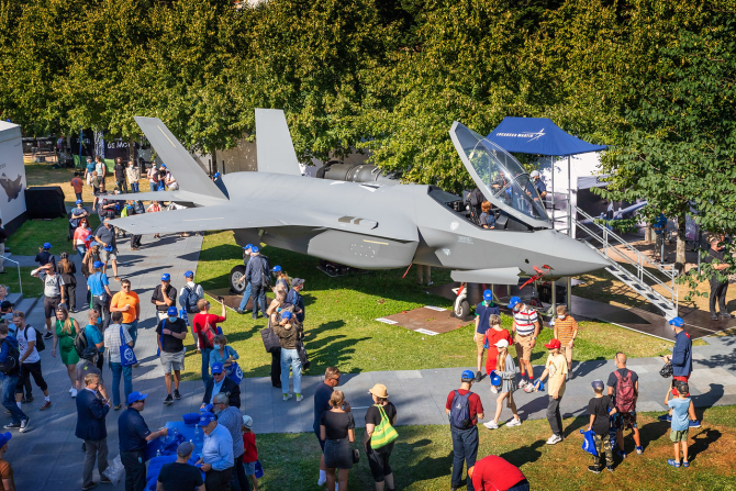 F-35, prezent la Kaivopuisto Air Show în Finlanda. Sursă foto: @F-35 Lockheed Martin