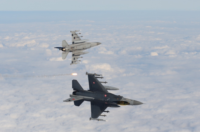 Avioane F-16 ale Forțelor Aeriene Turce. Sursă foto: NATO Allied Air Command