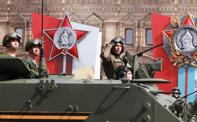 Armata rusă, defilând în Piața Roșie la a 77-a paradă militară dedicată Zilei Victoriei în cel de-al Doilea Război Mondial. Sursă foto: Kremlin
