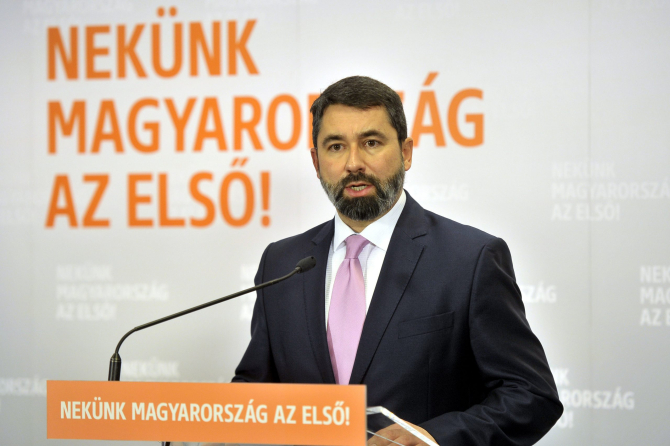 Europarlamentarul Fidesz Balazs Hidveghi. Sursa foto: Hungarytoday.hu.