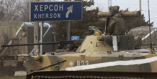 Orașul ucrainean Herson ocupat integral de forţele ruse de ocupaţie.