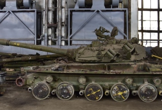 T-64 rus, depozitat. Sursă foto: Defense Express