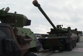 Captură video din timpul transportului de armament efectuat de Franța în România. Sursă foto: Ministerul Apărării de la Paris