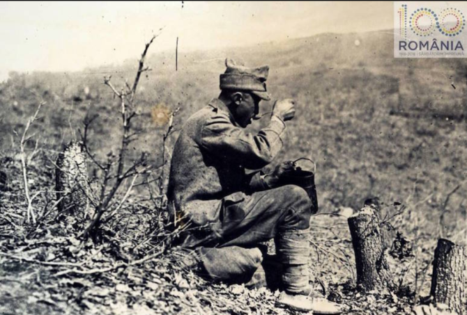 Soldat român pe frontul Primului Război Mondial