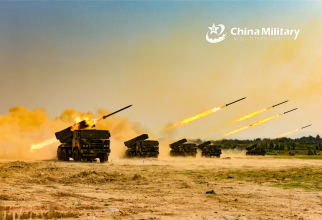 Armata Chinei executând trageri cu lansatoare de rachete în timpul unor exerciții militare. Sursă foto: Ministerul Apărării de la Beijing