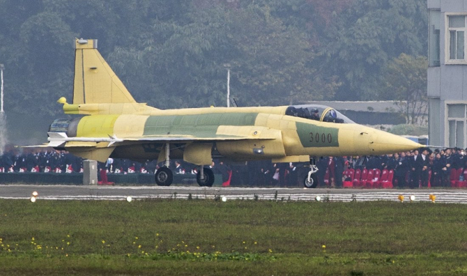 avionul JF-17 Bock 3/ FC-1 Xiaolong