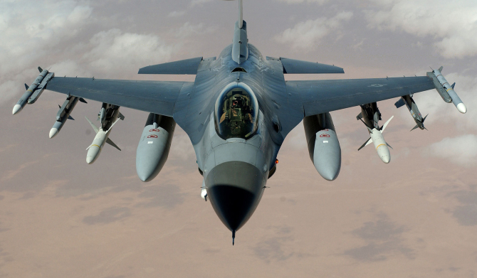 F-16 american, foto: Forțele Aeriene ale SUA