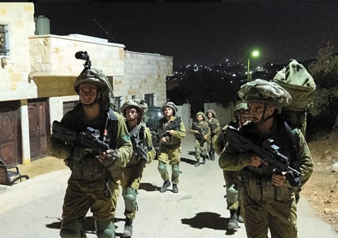 Foto: soldați israelieni, în Cisiordania / Structura de comunicare a IDF