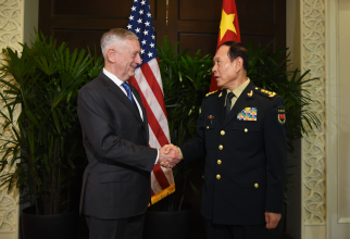 Gen. Wei Fenghe , ministrul chinez al Apărării și fostul secretar al Apărării James N. Mattis , 18 Oct. 2018 / flickr, Secretary of Defense