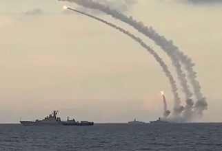 Lansare de rachete Kalibr de către Flota rusă a Mării Negre. Foto: Ministerul Apărării din Federația Rusă