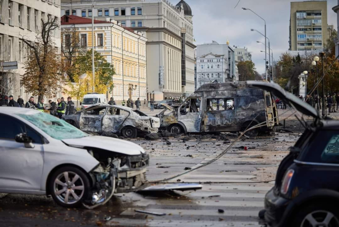 Rachete rusești lovind obiective civile din Kiev, capitala Ucrainei. Foto: Statul Major al Forțelor de Apărare Ucrianene
