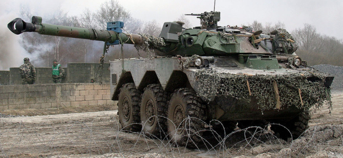Vehicul de luptă AMX-10 RC