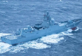 Fregata „Amiral Gorșkov” din Forțele Navale ale Rusiei, având la bord rachete hipersonice 3M22 „Zircon”.
