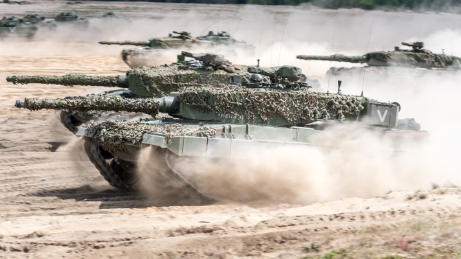 Tancuri Leopard 2 A4/ NATO