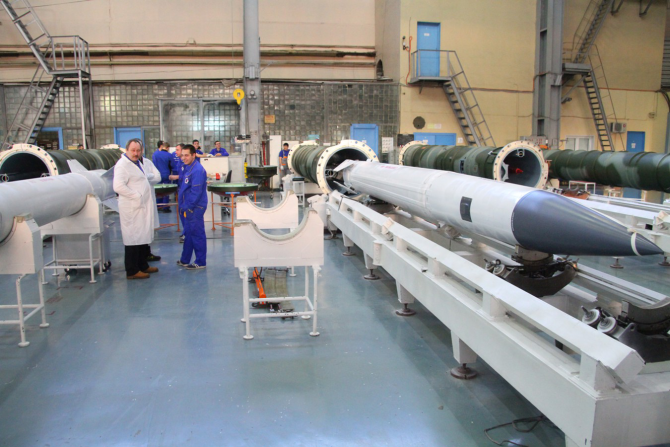Industria de apărare rusă, producând rachete pentru forțele armate