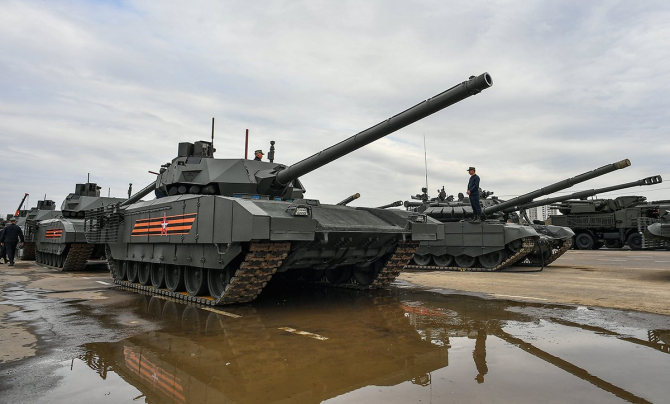 Tancuri rusești T-14 Armata. Foto: Ministerul Apărării din Rusia