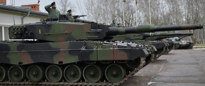 2. Tancuri Le... (tancuri_leopard2_fortele_armate_poloneze-02_08606700.jpg)