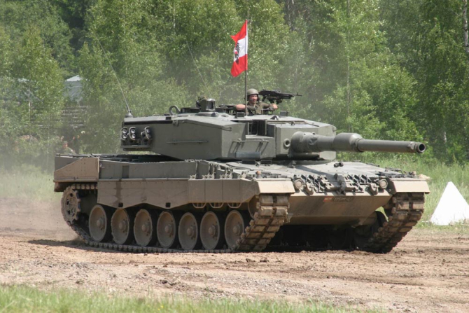 Tanc Leopard 2A4 austriac. Sursa foto: Blog Leopard Club.ca. 