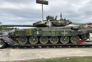Tanc rusesc T-90A, capturat de ucraineni și ajuns ulterior în SUA. Photo credit: Reddit.