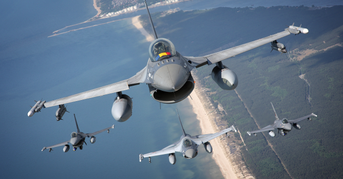 F-16 Fighting Falcon aflate în dotarea României. Foto: NATO Air Command