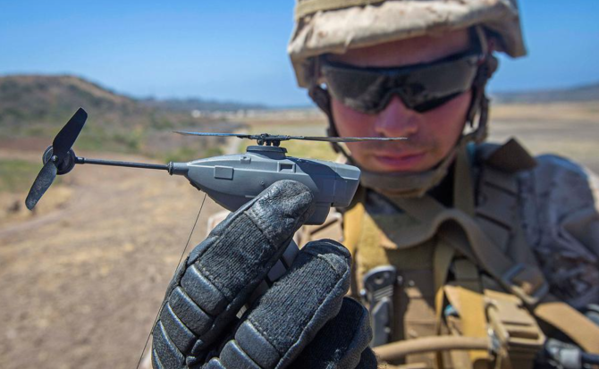 Nano dronă Black Hornet. Foto: U.S. Marine Corps