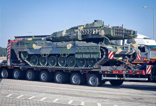 La 22 august 2023, publicatia ungara LHSN a confirmat printr-o postare pe Facebook ca primului tanc Leopard 2A7HU a ajuns in Ungaria. Sursa Foto: LHSN.hu.