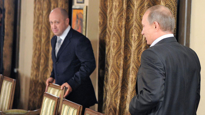 Evgheni Prigojin și Vladimir Putin. Sursa foto: Kommersant