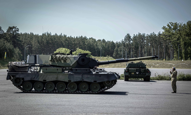 Tancuri Leopard 1 utilizate în timpul instruirii militarilor ucraineni. Iunie 2023, Germania. Sursa foto: Ukrainian Military Center.