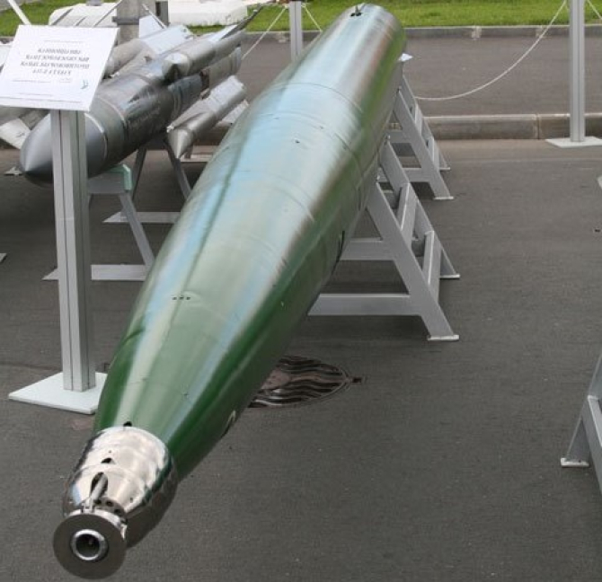 Fajr-5, racheta de 333 mm este fabricată în Iran cu o rază de acțiune de 75 km (unii analiști militari speculează că raza reală este mai mare și nu este dezvăluită din motive de securitate) / Foto: The Israel Project, flickr